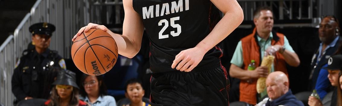 德拉季奇：对亚库乔尼斯进行了技术指导 帮他适应更快比赛节奏