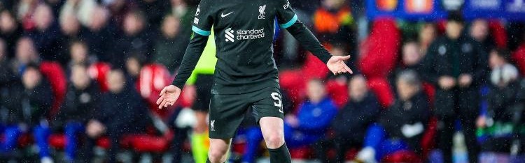 TA：利物浦和20岁中场麦康奈尔续约5年，球员将租借加盟阿贾克斯