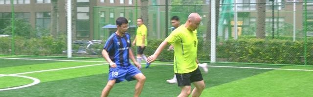 这场友谊赛“足”够精彩